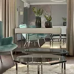 Отель Boutique Center 2*