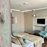 Boutique Center Отель Кечкемет