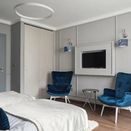 Boutique Center Hotel