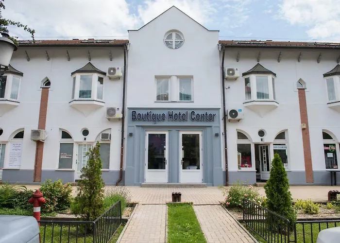 Boutique Center Hotel